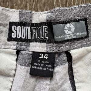 South Pole flannel shorts baggy fitting